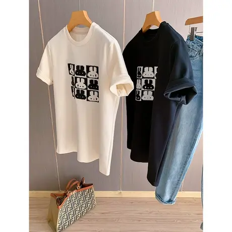 讨喜卡通趣味~洋气可爱九宫格重工刺绣兔子加厚珠地棉短袖T恤女春商品大图