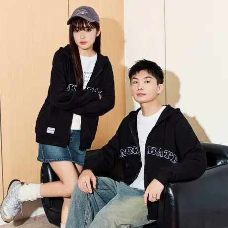 唐狮秋季新款男外套情侣前胸字母连帽外套情侣装情侣外套男女图片