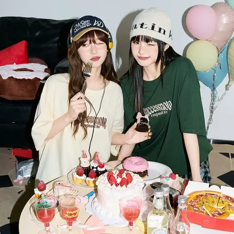 唐狮春季女新款短袖T恤圆领字母印花美式复古休闲百搭纯棉潮官方图片