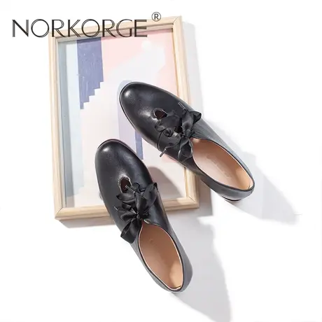 经典百搭黑系带单鞋图片