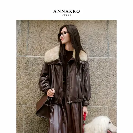 玖姿安娜蔻琥珀流光巴恩风PU皮大毛领短款外套女2025冬季新款图片