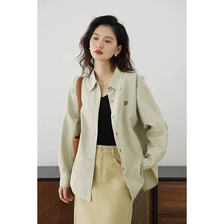 嘉茱莉2024新款休闲衬衫外套女字母绣花衬衫中长款宽松上衣1OO棉商品大图