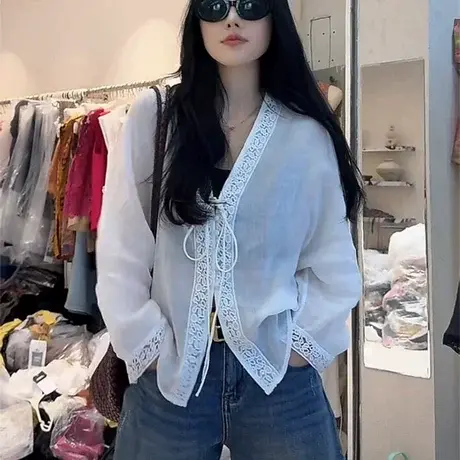 韩版薄款拼接蕾丝长袖防晒外套女2025夏季时尚设计感洋气显瘦小衫商品大图