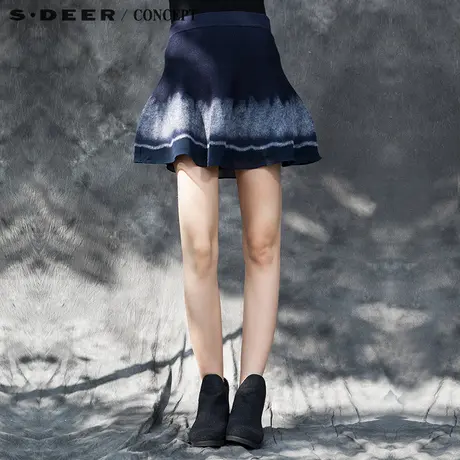 sdeer圣迪奥女2017冬装毛毡质感神秘绣花短裙S15481382图片