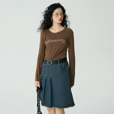 omont蛋挞家 复古圆领T恤女春季2023新款正肩修身长袖上衣打底衫商品大图