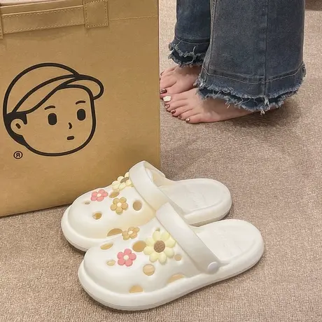 包头洞洞鞋女款夏季网红百搭时尚外穿可爱花朵厚底沙滩防滑凉拖鞋图片