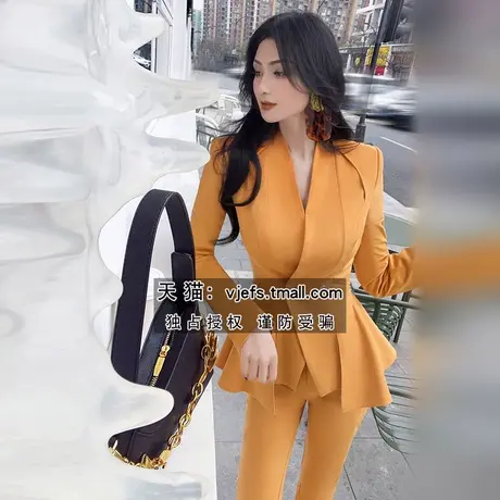 VJE春季气质减龄正装职业套装女2023新款双排扣西装喇叭裤两件套图片