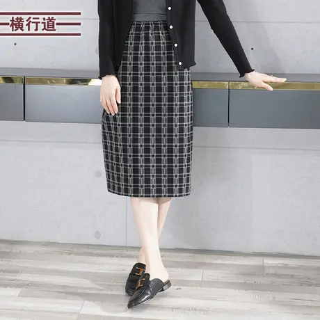 松紧腰格子中长款半身裙韩版妈妈大码过膝包臀裙2024新款春装裙子图片