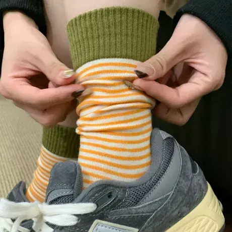 袜子女撞色罗口拼接条纹ins潮暖色系复古秋冬百搭中筒袜堆堆袜商品大图