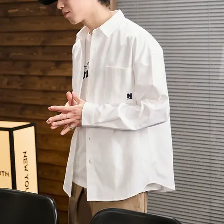 唐狮2024春季新款白色长袖衬衫男高级感日系休闲宽松简约刺绣外套图片