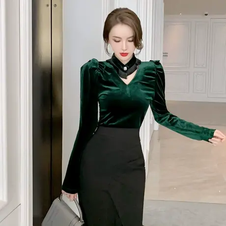 金丝绒耸肩打底衫女洋气时尚个性挂脖式绿色上衣拼接网纱袖T恤衫图片