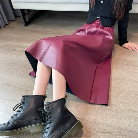 红色皮裙半身裙女2024新款秋冬款复古pu高腰a字显瘦百褶裙中长裙图片