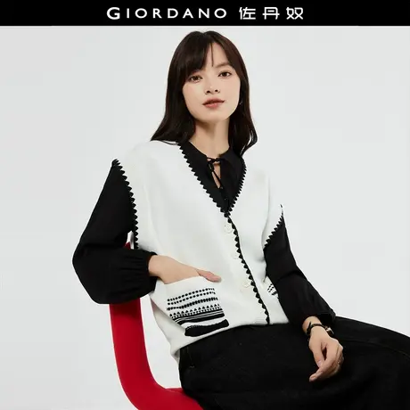 佐丹奴针织衫女装毛织撞色贝壳绣花V领口袋针织衫背心 18353911商品大图
