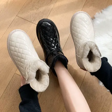 雪地靴女2023年冬季新款皮毛一体保暖加绒加厚棉鞋女百搭短筒靴子图片