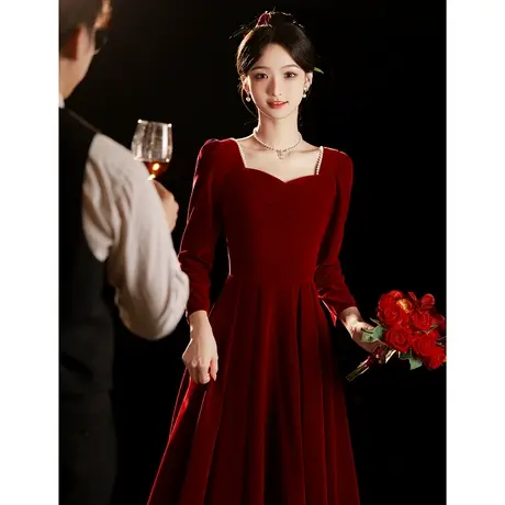 敬酒服新娘冬季长袖酒红色丝绒冬天加厚回门礼服订婚连衣裙带口袋商品大图