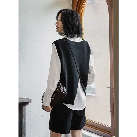 弥古复古开叉针织马甲女设计感小众春秋黑色背心小马夹不规则上衣图片