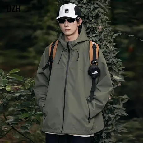 男士军绿色冲锋衣男款秋季休闲连帽外套潮高级感男装2023新款夹克商品大图