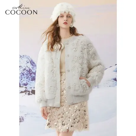 missCOCOON老钱风2023冬季新女立体盘花肌理罗纹包边皮草商品大图