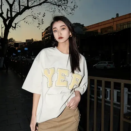 YEP字母发泡印花T恤女短袖ins潮2024新款夏季宽松纯棉半袖打底衫图片