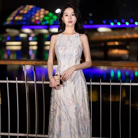 晚礼服女2024新款高级感年会大气宴会舞台艺考优雅吊带主持连衣裙图片