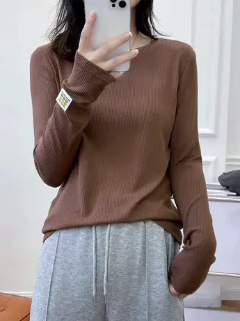 纯色长袖T恤女装春季高级感内搭打底衫2024新款港味chic宽松上衣图片