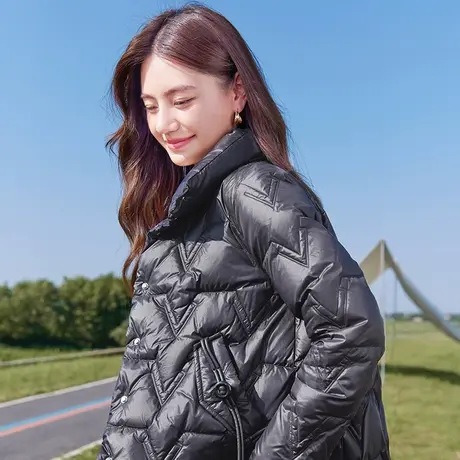 【直播间】香影白鸭绒羽绒服女短款2023年冬季新款设计感显瘦商品大图