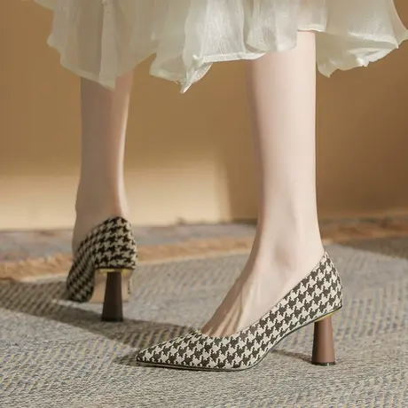 复古千鸟格粗跟高跟鞋女2023年新款法式名媛小众气质性感尖头单鞋商品大图