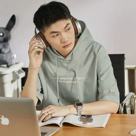 唐狮夏季新款青少年短袖上衣男连帽休闲白色纯棉卫衣男薄款潮商品大图