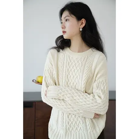 嘉茱莉2023秋季新款1OO羊毛麻花针织上衣女圆领套头羊毛毛衣外套图片