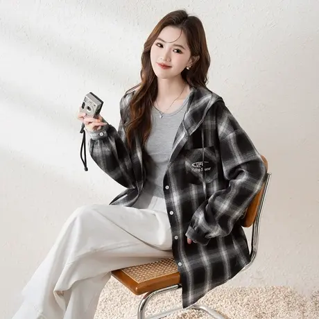 唐狮新款长袖衬衫女黑白格子连帽百搭宽松上衣超好看TM图片