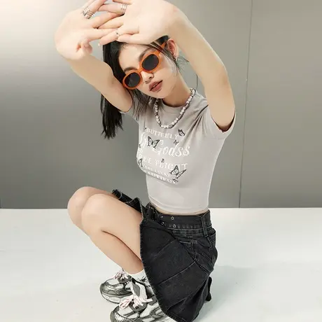 yep美式复古蝴蝶夏季短袖t恤女装设计感上衣潮牌辣妹紧身上衣短款商品大图