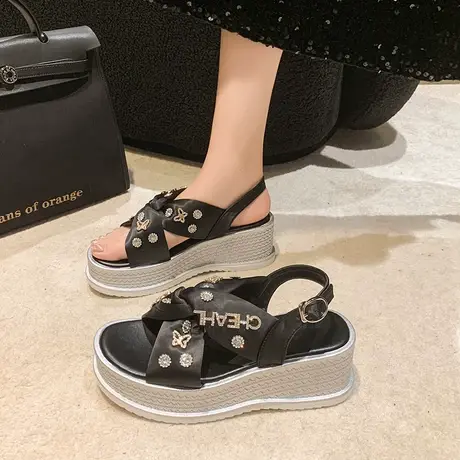 罗马厚底坡跟凉鞋女2023夏季新款仙女港味水钻一字扣带露趾高跟鞋图片