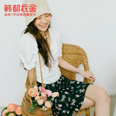 韩都衣舍V领泡泡袖衬衫女夏新款褶皱法式甜美蝴蝶结短款上衣图片