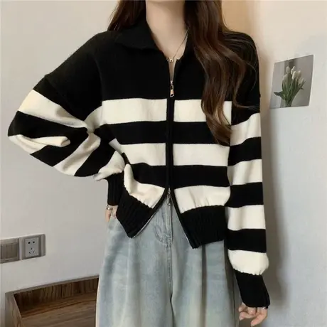 早秋2023新款休闲拼色方领条纹双拉链针织开衫女宽松毛衣上衣外套图片