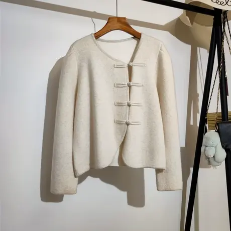 不规则盘扣针织开衫女秋冬新款宽松慵懒风国潮新中式软糯毛衣外套图片