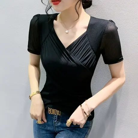 夏季性感网纱T恤女短袖欧货洋气百搭V领小衫设计感褶皱紧身上衣潮图片