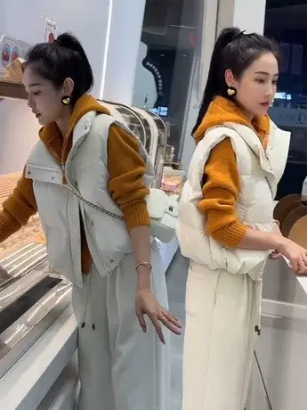 2023秋冬新款简约款宽松羽绒马甲纯色韩版通勤保暖无袖外穿百搭潮商品大图