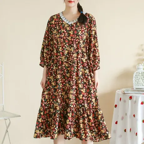 夏新品七分袖复古连衣裙加大码V领花边显瘦长裙图片