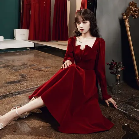 丝绒敬酒服新娘2023新款酒红色结婚中长款礼服长袖平时可穿小个子商品大图