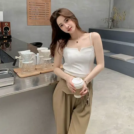 冰丝吊带背心女夏季衬衫内搭的2024新款针织打底衫白色外穿小上衣图片
