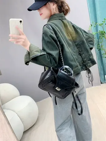 潮牌渐变牛仔外套女秋季2023新款宽松休闲气质设计感百搭夹克上衣图片