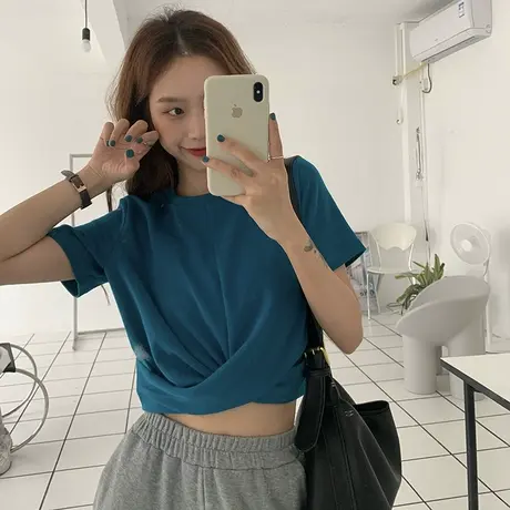 短袖t恤女夏装2023年新款宽松ins潮设计感小众小个子短款露脐上衣商品大图