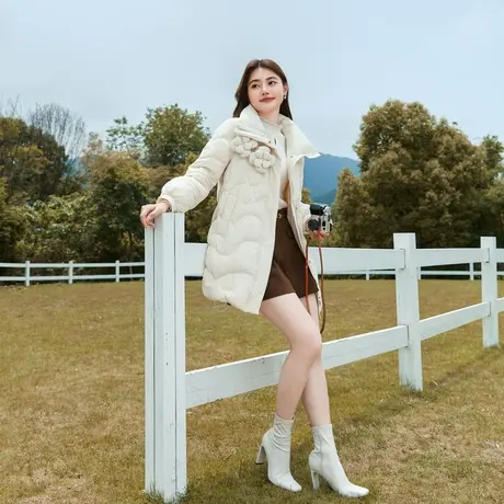 【直播间】香影羽绒服女中长款2023年冬季新款高级感时尚洋气图片