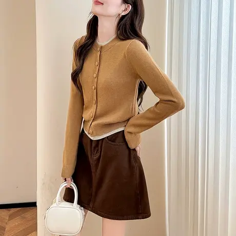 唐狮秋冬季女毛衣简约百搭假两件圆领开衫美拉德色系高级tu图片