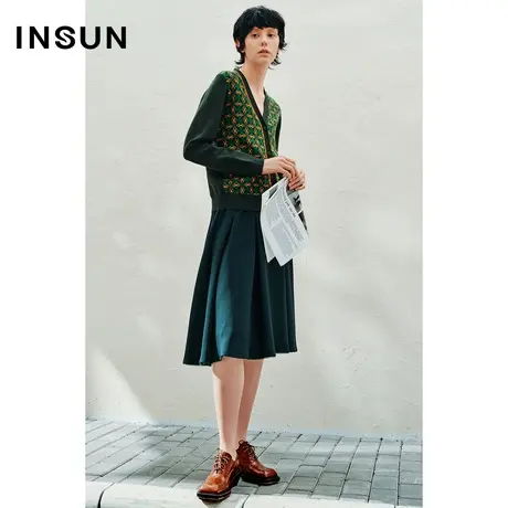 INSUN恩裳春季复古渐变几何可机洗针织衫图片