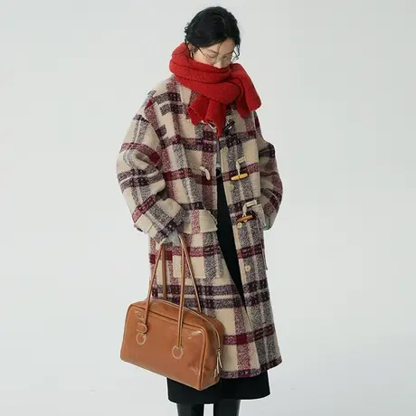 omont蛋挞家 复古格子羊毛牛角扣大衣女冬季新款中长款毛呢外套图片