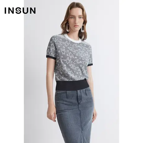 恩裳商场同款夏季时尚提花黑白色彩肌理感凉爽休闲毛织衫图片