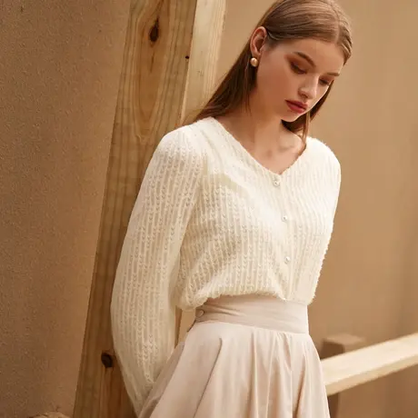 桔熊秋冬季法式浪漫蕾丝衫V领衬衫拼接网纱长袖上衣女大码AB19058图片