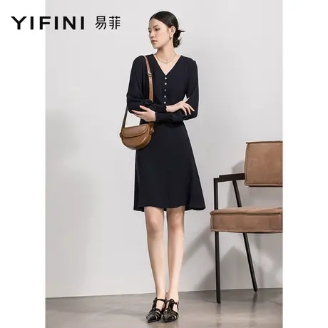Yifini/易菲三醋酸长袖连衣裙V领小性感茶歇裙高级感春秋新款图片