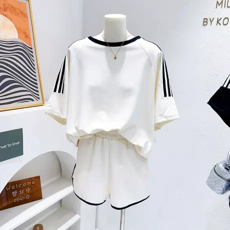 微胖遮肉套装~夏季度假运动休闲三道杠T恤阔腿短裤两件套宽松欧货商品大图